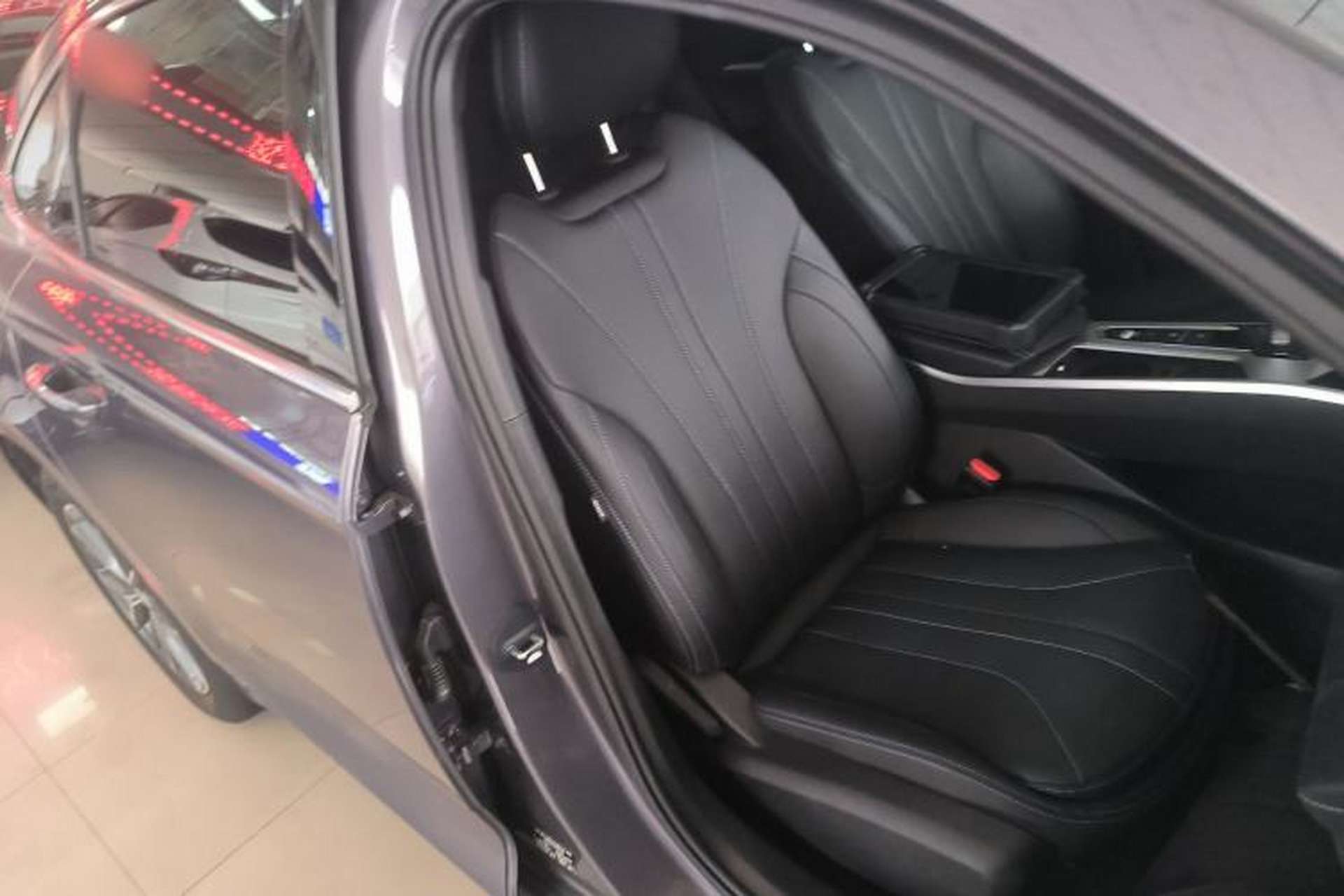 Used Geely Auto Preface 2025 Dongfang Yao 1.5TD Fuyao Edition Right Front Seat