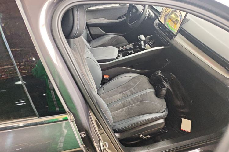 Used Geely Auto Preface 2025 Dongfang Yao 2.0TD Moonlight Edition Right Front Seat