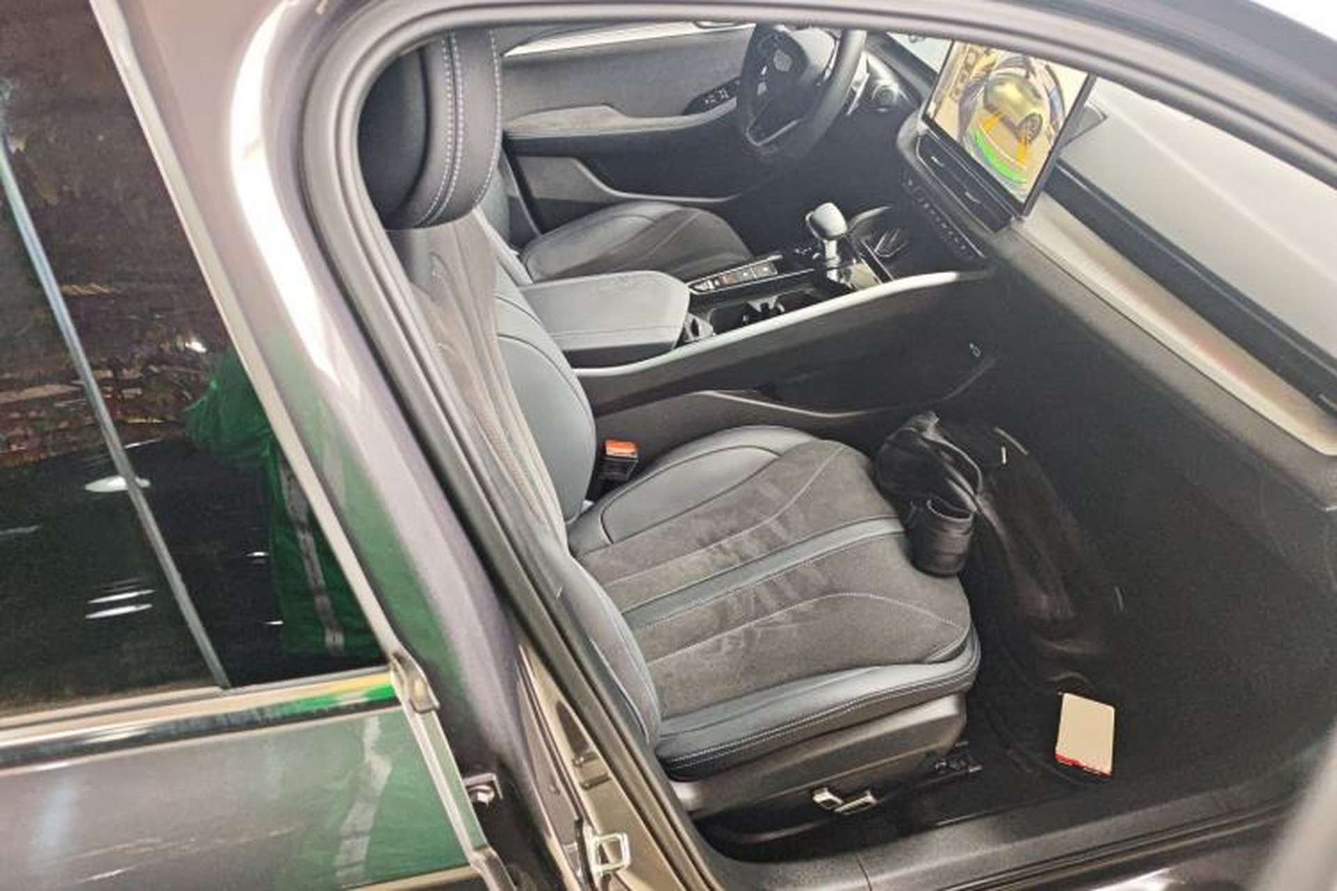 Used Geely Auto Preface 2025 Dongfang Yao 2.0TD Moonlight Edition Right Front Seat