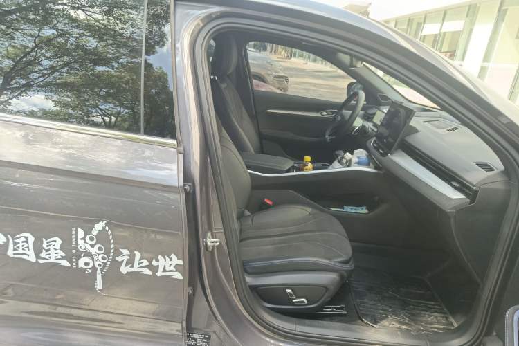 Used Geely Auto Preface 2025 Dongfang Yao 2.0TD Moonlight Edition Right Front Seat