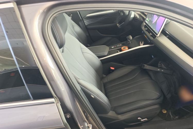 Used Geely Auto Preface 2025 Dongfang Yao 1.5TD Kunlun Edition Right Front Seat