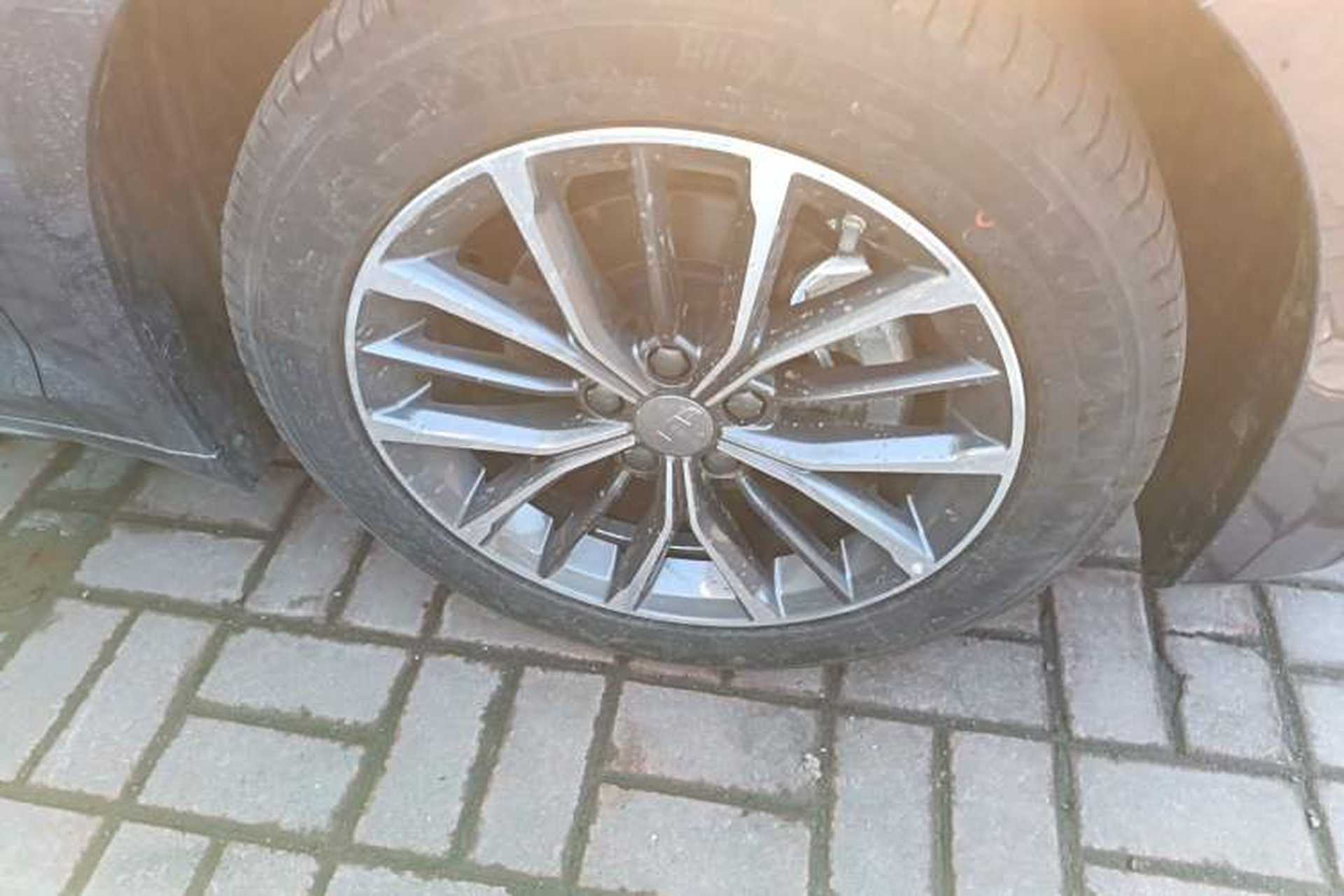 Used Geely Auto Preface 2025 Dongfang Yao 1.5TD Fuyao Edition Right Front Wheel Hub