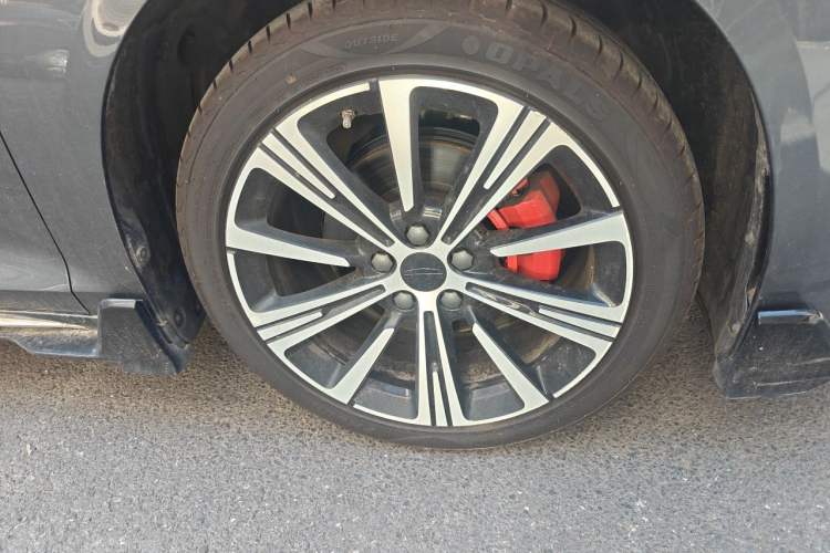 Used Geely Auto Preface 2025 Dongfang Yao 1.5TD Kunlun Edition Right Front Wheel Hub