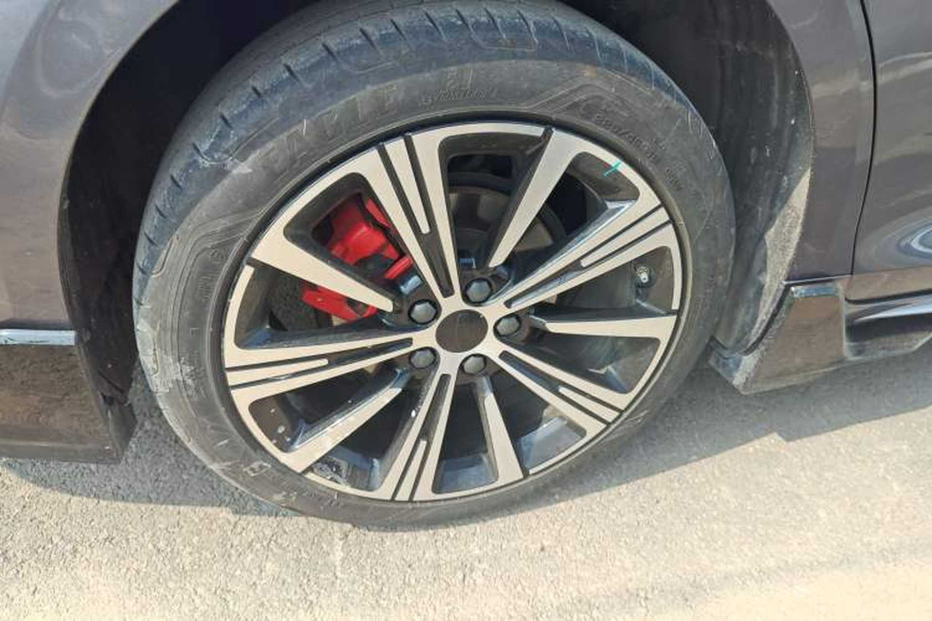 Used Geely Auto Preface 2025 Dongfang Yao 2.0TD Moonlight Edition Right Rear Wheel Hub