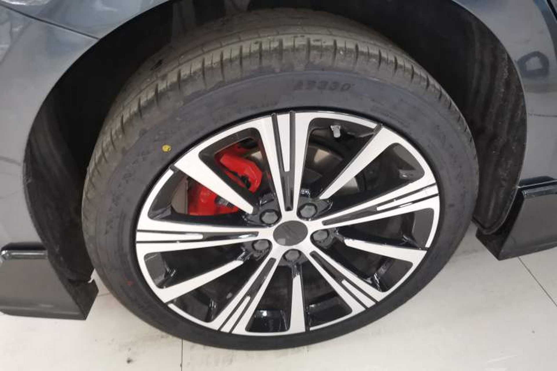 Used Geely Auto Preface 2025 Dongfang Yao 1.5TD Kunlun Edition Right Rear Wheel Hub
