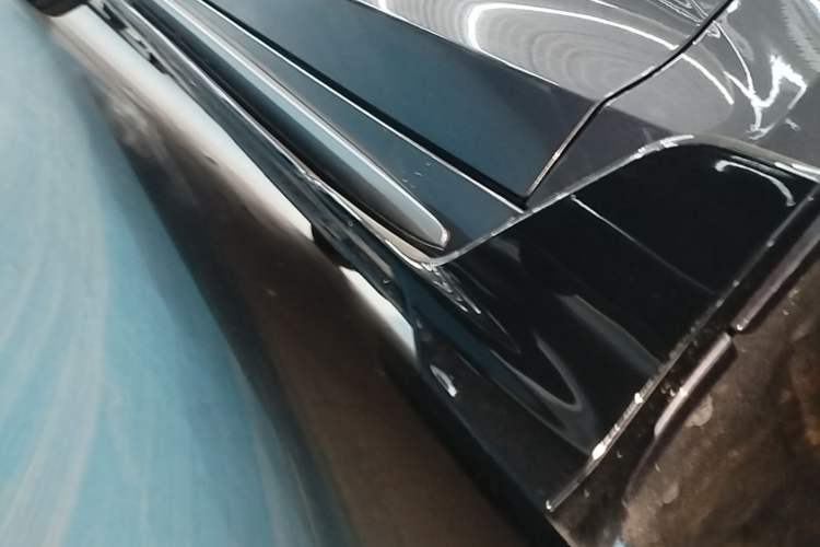 Used Geely Auto Preface 2025 Dongfang Yao 2.0TD Moonlight Edition Right Side Sill