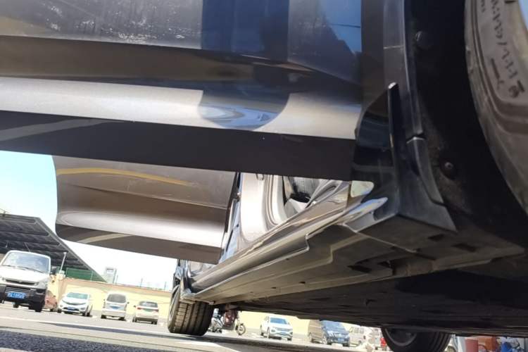 Used Geely Auto Preface 2025 Dongfang Yao 2.0TD Moonlight Edition Right Side Sill