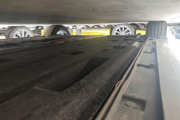 Used Geely Auto Preface 2025 Dongfang Yao 2.0TD Moonlight Edition Right Side Sill