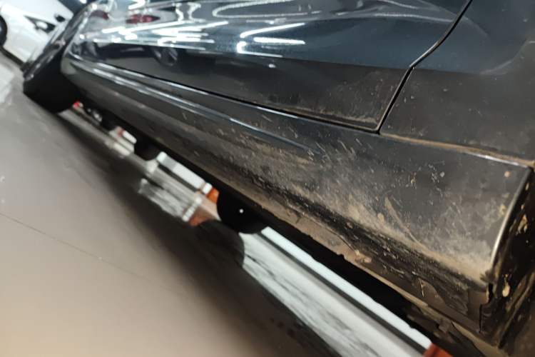 Used Geely Auto Preface 2025 Dongfang Yao 1.5TD Fuyao Edition Right Side Sill
