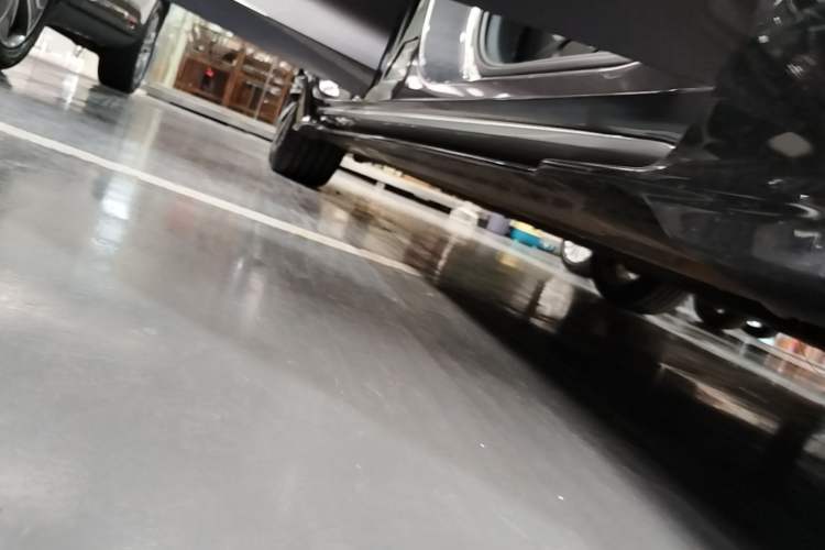 Used Geely Auto Preface 2025 Dongfang Yao 2.0TD Moonlight Edition Right Side Sill