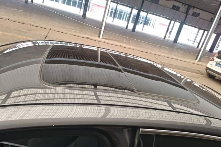 Used Geely Auto Preface 2025 Dongfang Yao 1.5TD Kunlun Edition Roof