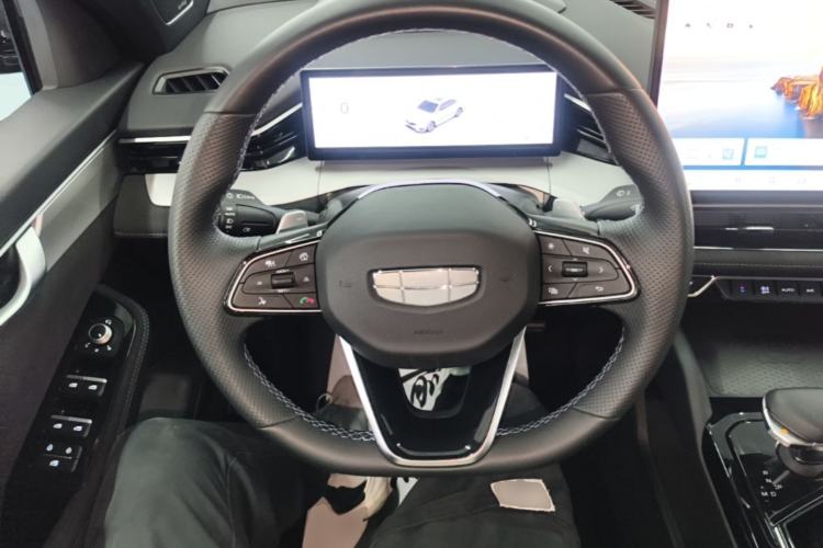 Used Geely Auto Preface 2025 Dongfang Yao 2.0TD Moonlight Edition Steering Wheel