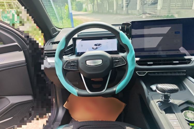 Used Geely Auto Preface 2025 Dongfang Yao 1.5TD Kunlun Edition Steering Wheel