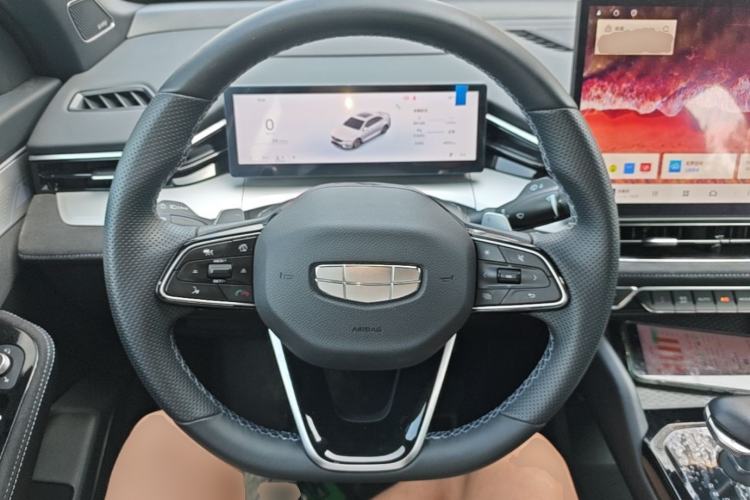 Used Geely Auto Preface 2025 Dongfang Yao 2.0TD Moonlight Edition Steering Wheel