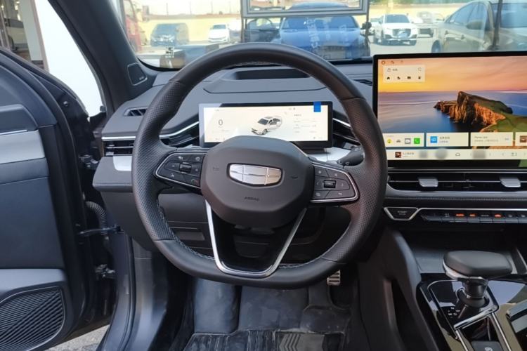 Used Geely Auto Preface 2025 Dongfang Yao 2.0TD Moonlight Edition Steering Wheel