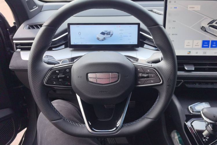 Used Geely Auto Preface 2025 Dongfang Yao 2.0TD Moonlight Edition Steering Wheel