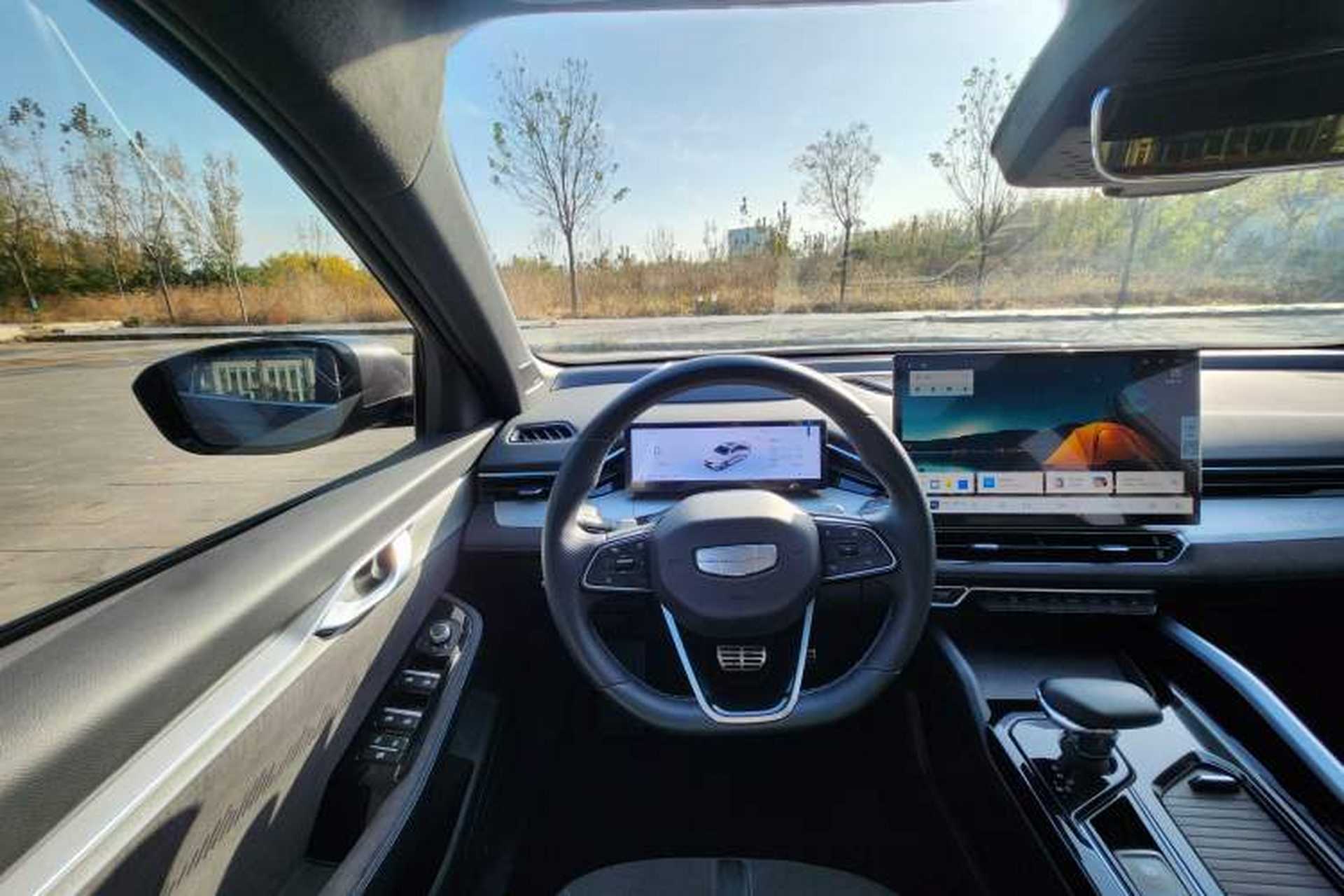Used Geely Auto Preface 2025 Dongfang Yao 2.0TD Moonlight Edition Steering Wheel