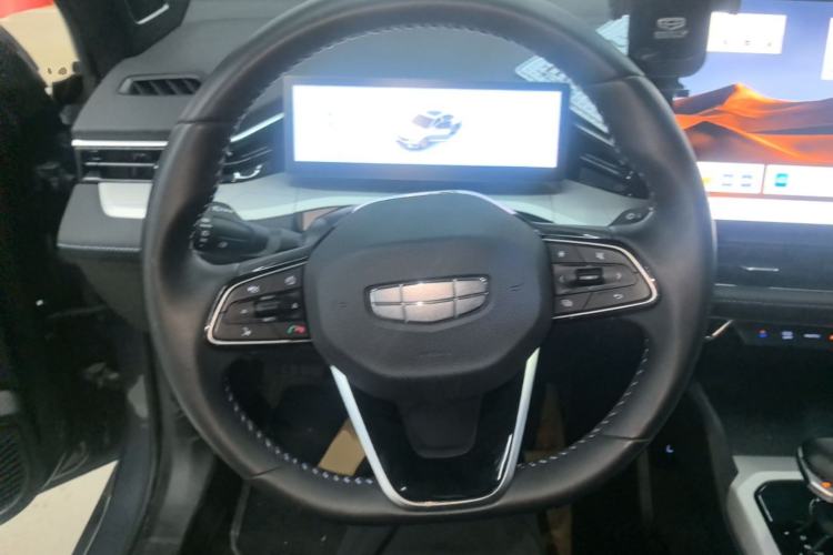 Used Geely Auto Preface 2025 Dongfang Yao 1.5TD Fuyao Edition Steering Wheel