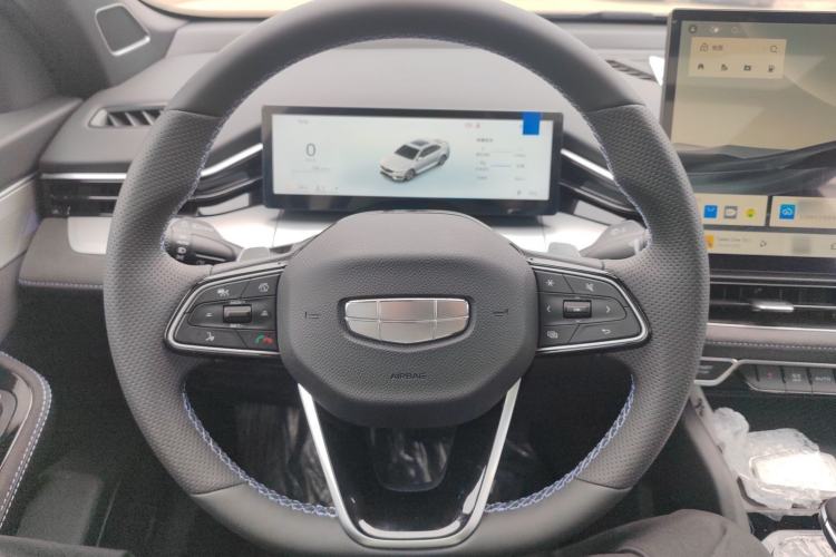 Used Geely Auto Preface 2025 Dongfang Yao 2.0TD Jin Chao Edition Steering Wheel
