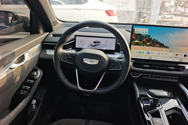 Used Geely Auto Preface 2025 Dongfang Yao 2.0TD Moonlight Edition Steering Wheel