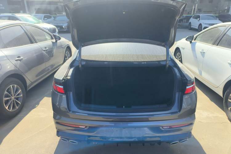 Used Geely Auto Preface 2025 Dongfang Yao 2.0TD Moonlight Edition Trunk