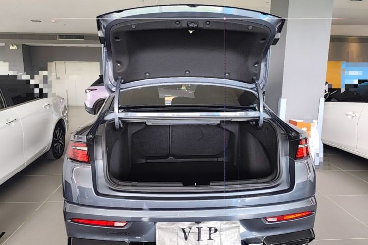 Used Geely Auto Preface 2025 Dongfang Yao 1.5TD Kunlun Edition Trunk