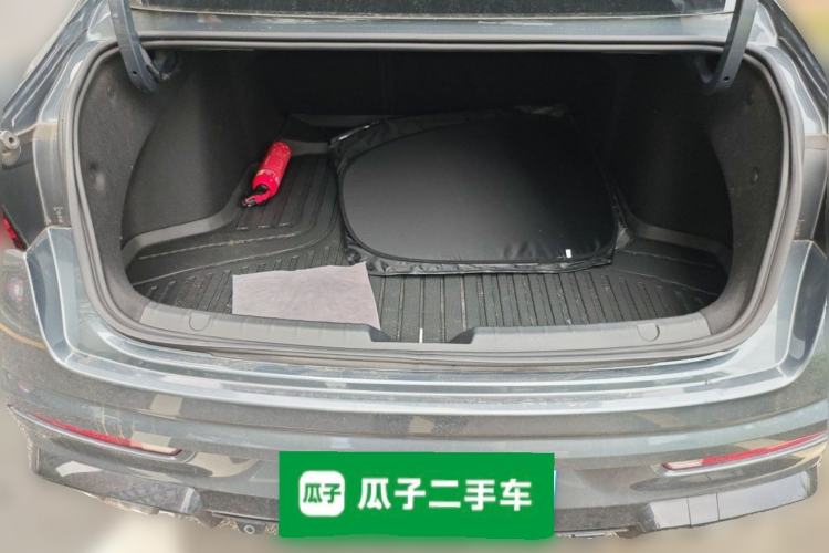 Used Geely Auto Preface 2025 Dongfang Yao 1.5TD Kunlun Edition Trunk