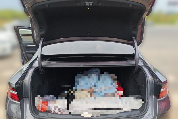 Used Geely Auto Preface 2025 Dongfang Yao 2.0TD Moonlight Edition Trunk