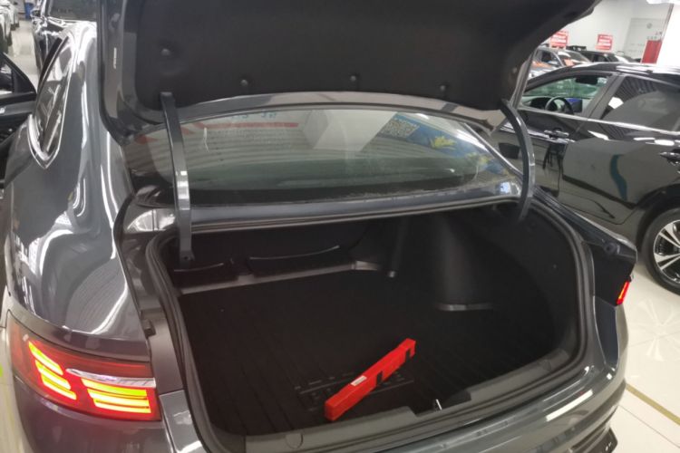 Used Geely Auto Preface 2025 Dongfang Yao 1.5TD Kunlun Edition Trunk
