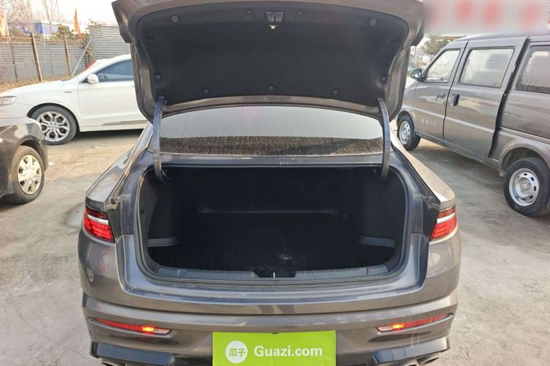 Used Geely Auto Preface 2025 Dongfang Yao 2.0TD Moonlight Edition Trunk