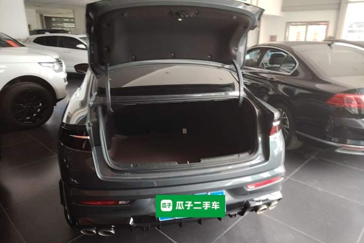 Used Geely Auto Preface 2025 Dongfang Yao 1.5TD Kunlun Edition Trunk