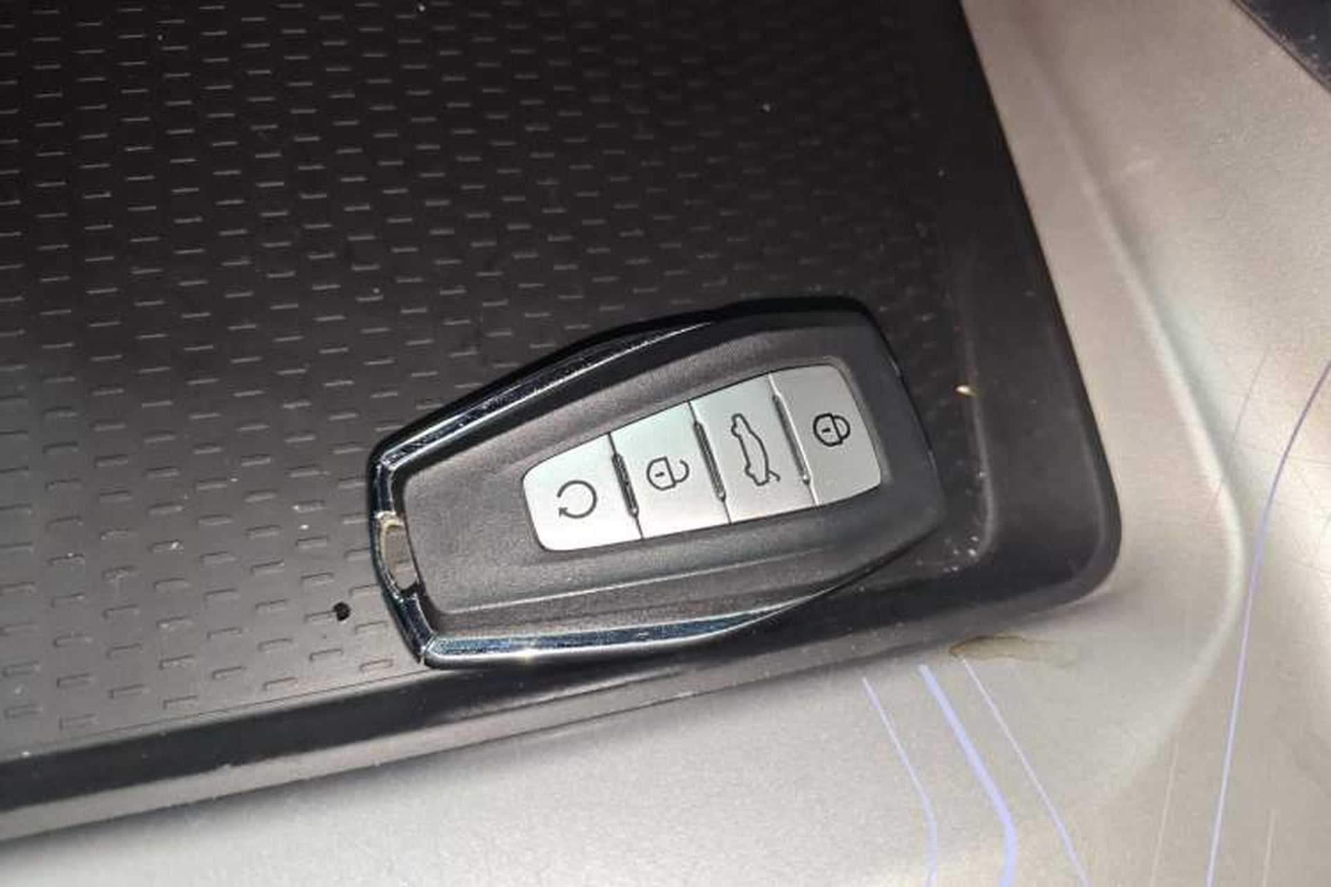Used Geely Auto Preface 2025 Dongfang Yao 1.5TD Kunlun Edition Vehicle Key