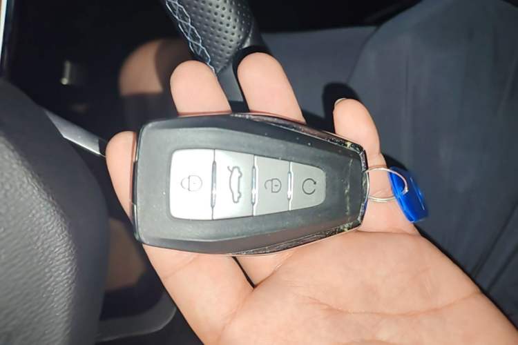 Used Geely Auto Preface 2025 Dongfang Yao 2.0TD Moonlight Edition Vehicle Key