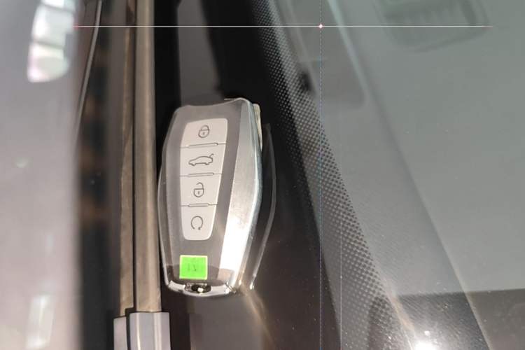 Used Geely Auto Preface 2025 Dongfang Yao 1.5TD Kunlun Edition Vehicle Key