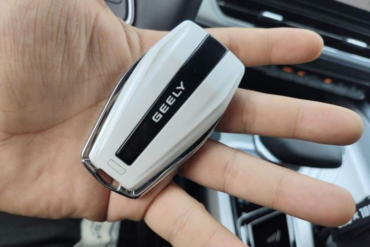 Used Geely Auto Preface 2025 Dongfang Yao 1.5TD Kunlun Edition Vehicle Key