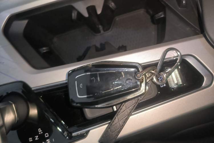 Used Geely Auto Preface 2025 Dongfang Yao 1.5TD Fuyao Edition Vehicle Key