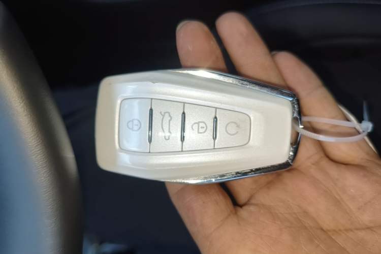 Used Geely Auto Preface 2025 Dongfang Yao 2.0TD Moonlight Edition Vehicle Key