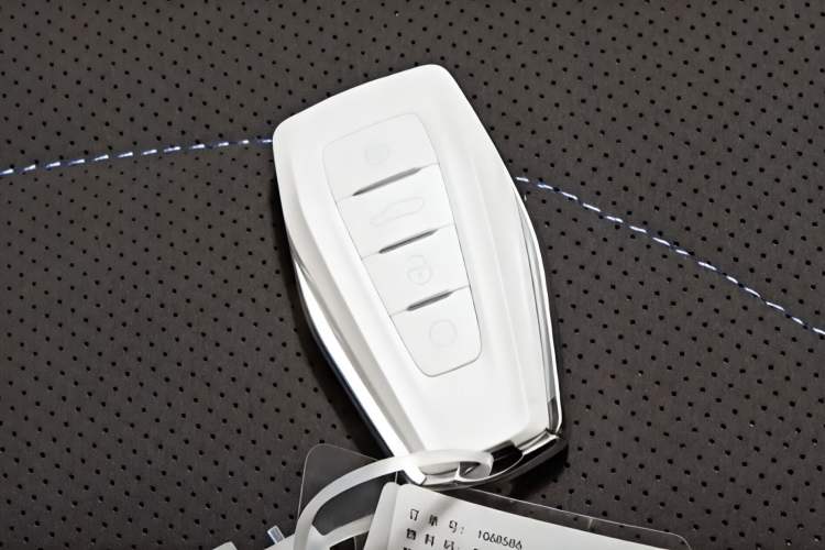 Used Geely Auto Preface 2025 Dongfang Yao 2.0TD Moonlight Edition Vehicle Key