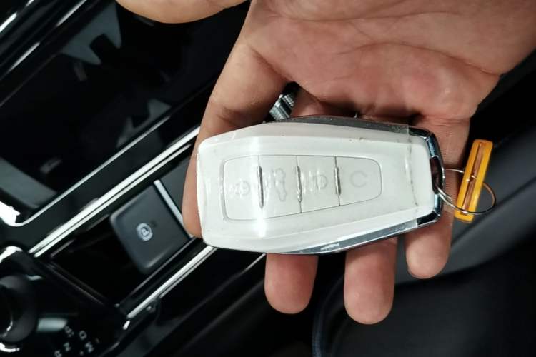 Used Geely Auto Preface 2025 Dongfang Yao 2.0TD Moonlight Edition Vehicle Key