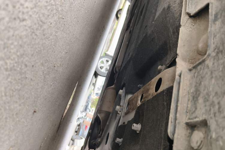 Used Geely Auto Preface 2025 Dongfang Yao 2.0TD Lanxing Edition Chassis Front Right