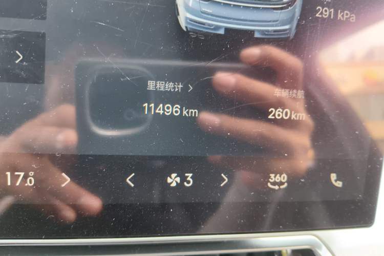 Used Geely Auto Preface 2025 Dongfang Yao 2.0TD Lanxing Edition Odometer Close Up