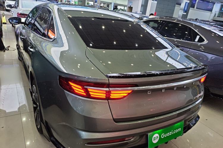 Used Geely Auto Preface 2025 Dongfang Yao 1.5TD Kunlun Edition Rear
