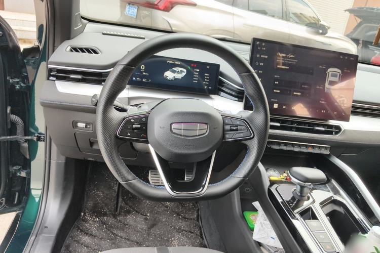 Used Geely Auto Preface 2025 Dongfang Yao 2.0TD Lanxing Edition Steering Wheel