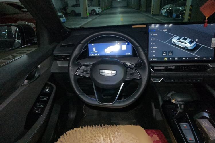 Used Geely Auto Preface 2025 Dongfang Yao 2.0TD Jin Chao Edition Steering Wheel