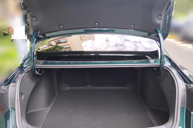 Used Geely Auto Preface 2025 Dongfang Yao 2.0TD Lanxing Edition Trunk