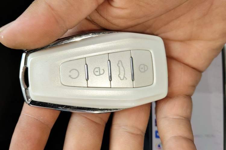 Used Geely Auto Preface 2025 Dongfang Yao 2.0TD Lanxing Edition Vehicle Key