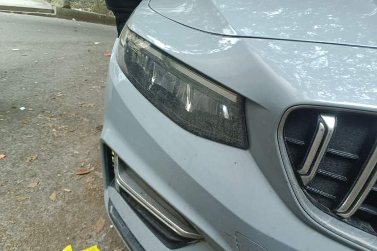 Used Geely Auto Preface 2025 Dongfang Yao 1.5TD Fuyao Edition Right Front Headlight