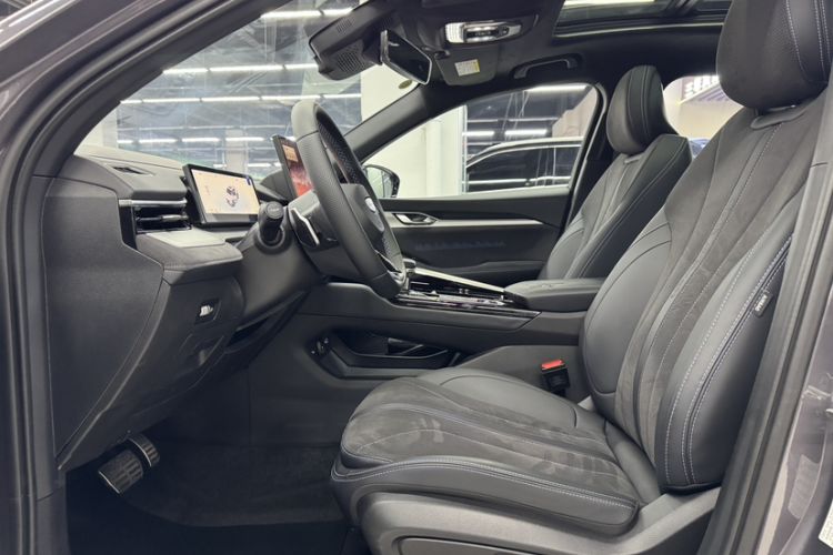 Used Geely Auto Preface 2025 Dongfang Yao 2.0TD Moonlight Edition Interior 7