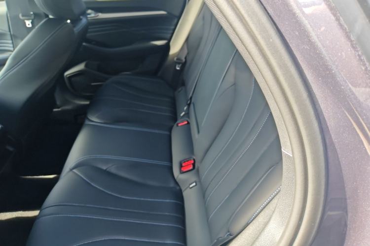 Used Geely Auto Preface 2025 Dongfang Yao 1.5TD Kunlun Edition Left Rear Seat