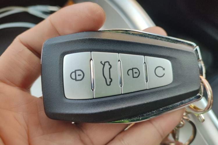 Used Geely Auto Preface 2025 Dongfang Yao 1.5TD Kunlun Edition Vehicle Key